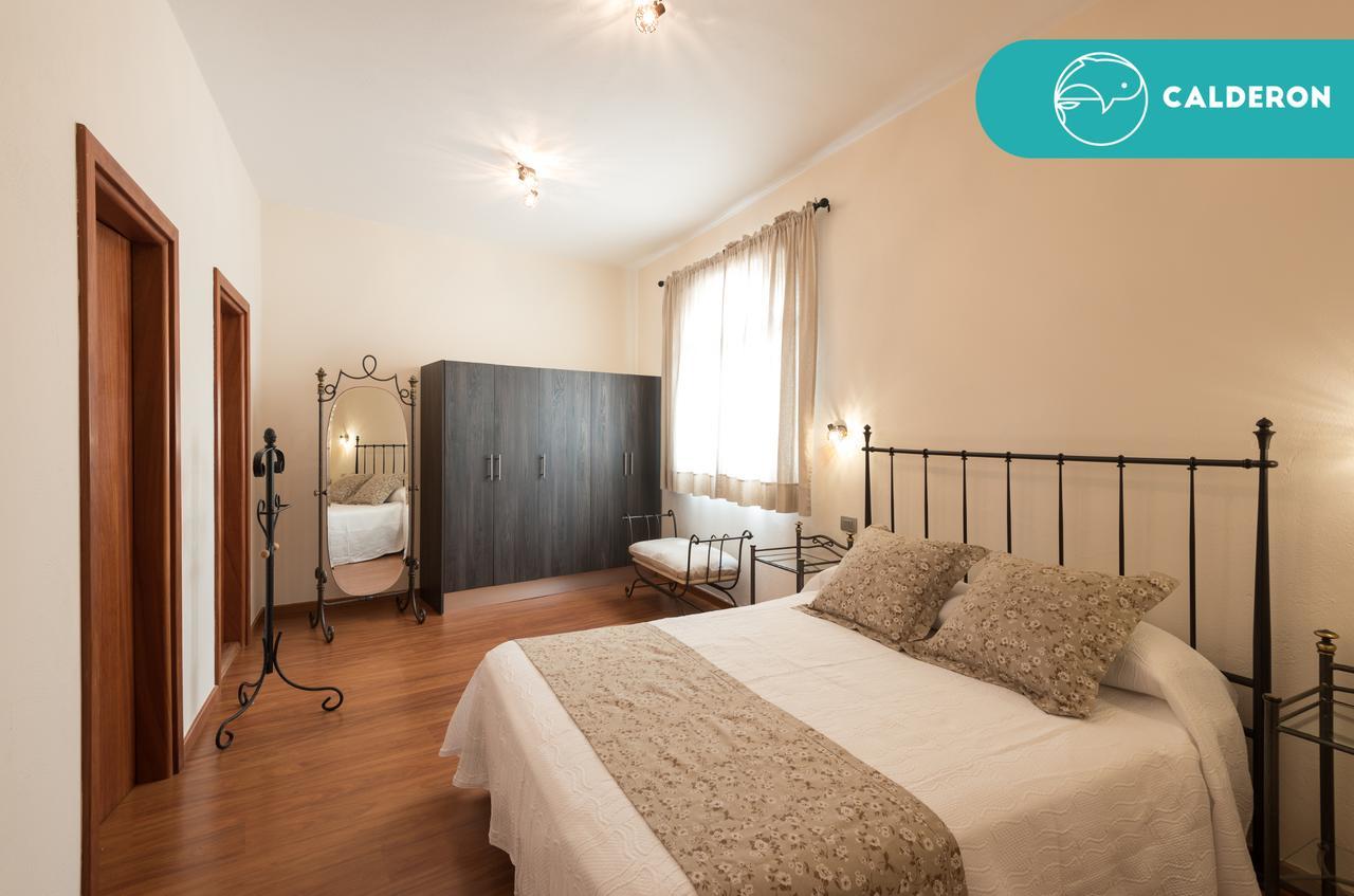 Fronton Whale Apartamentos Gáldar Екстериор снимка