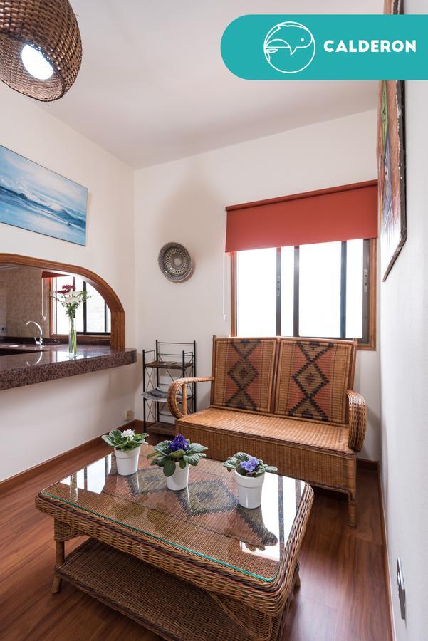 Fronton Whale Apartamentos Gáldar Екстериор снимка